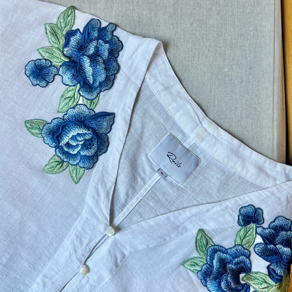 Rails Thea Embroidered Tie Front Crop Top In Blue… - image 2